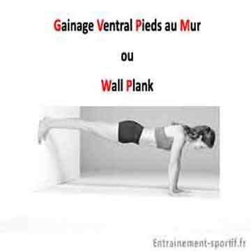 gainage ventral pieds au mur ou wall plank